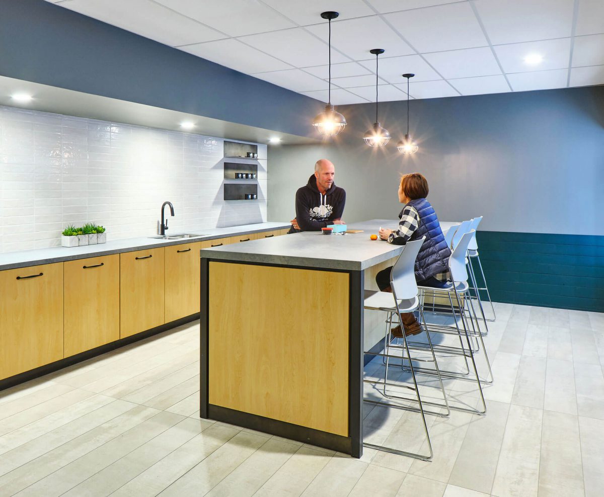 Roots Kitchenette with Bar Height Table and Chairs