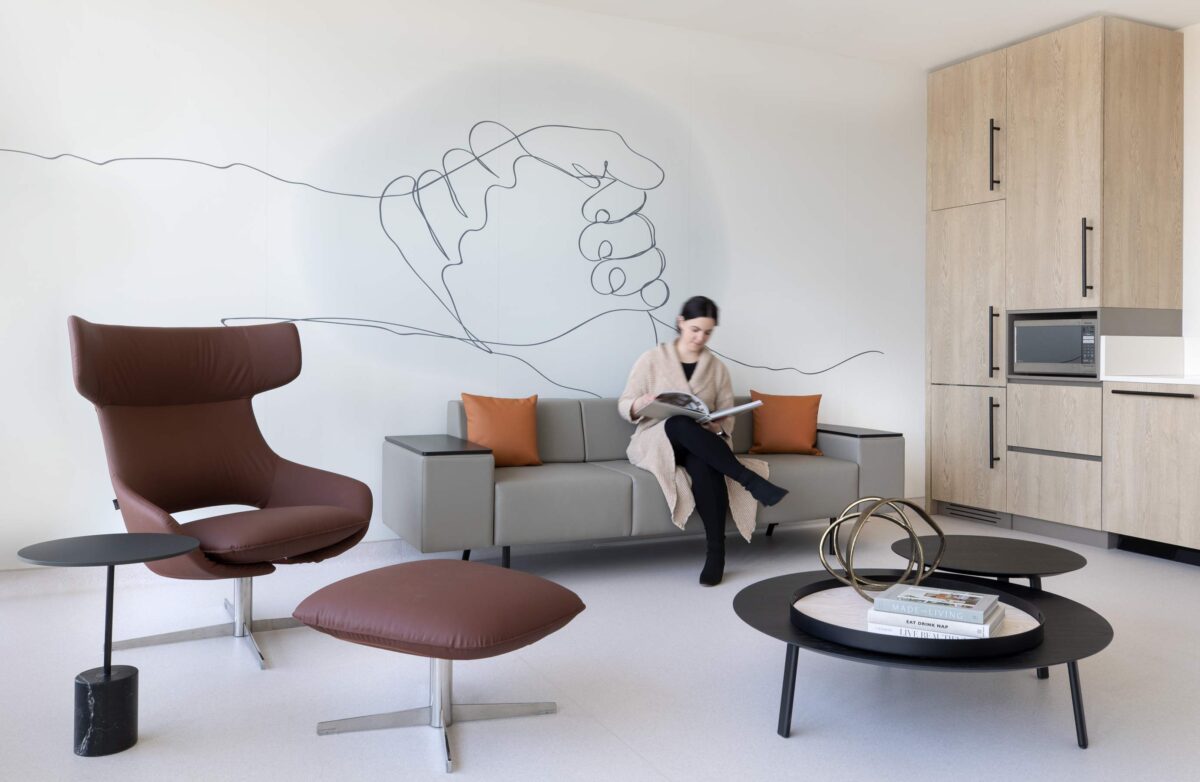 Institute for Specialized Medicine and Intervention Waiting Area