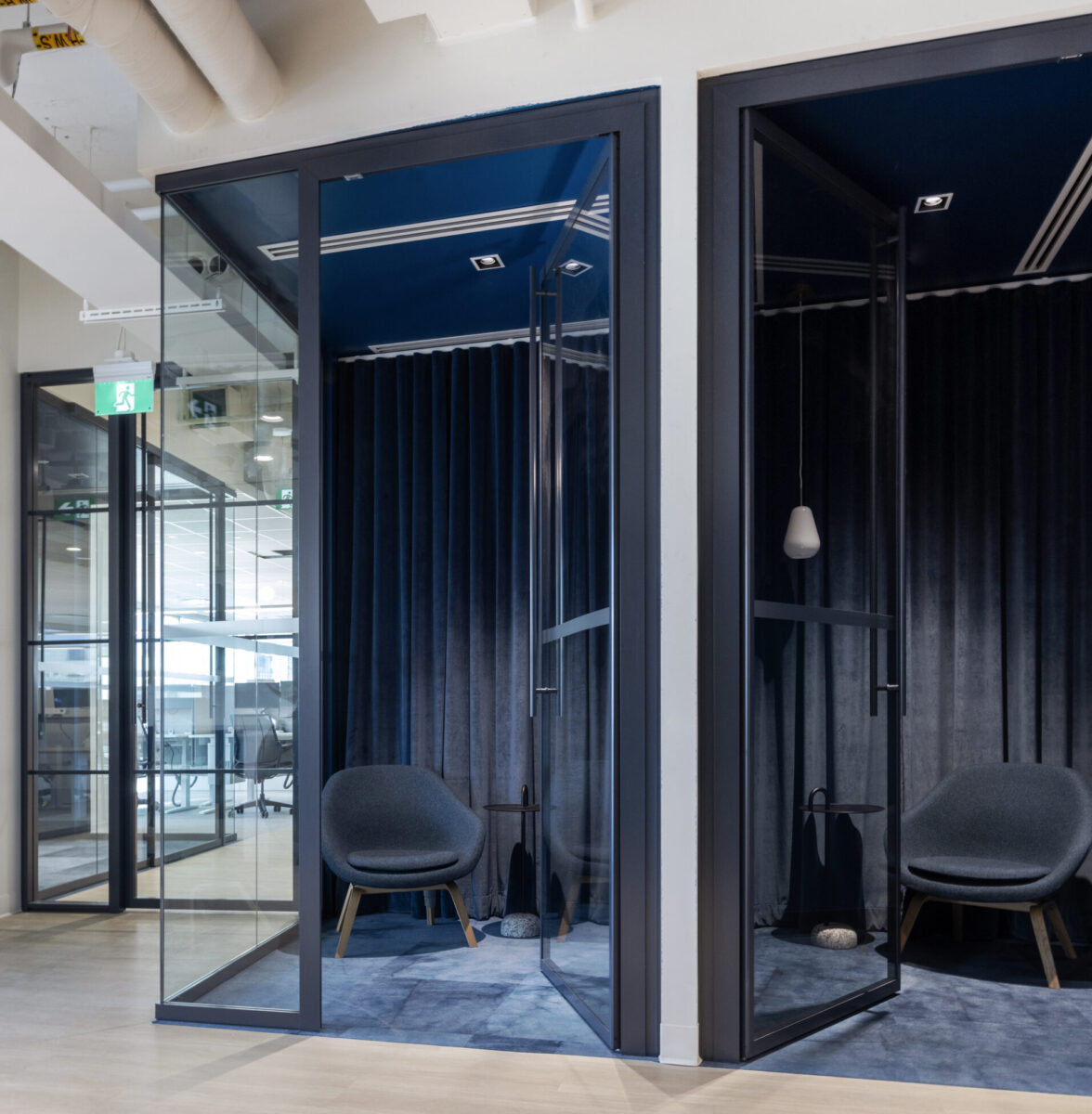 EY TekVue quiet room