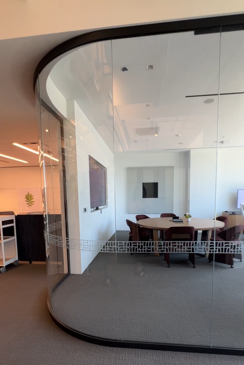 Teknion - Curved Wall TekVue