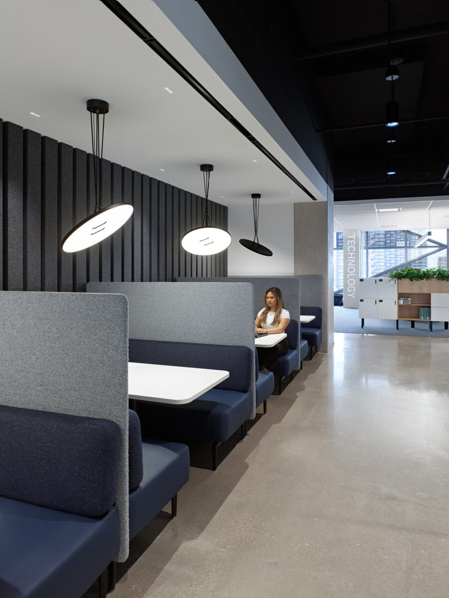 HH Angus Lounge Seating